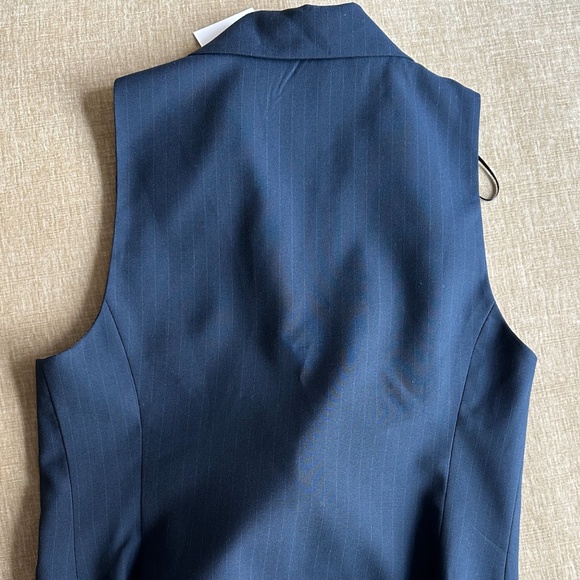 Zara Navy Pinstripe Vest Top NWT - Picture 2 of 3